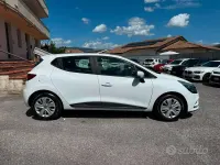 Usata Renault Clio IV Business 90 CV (66 kW) 2019 Bianco Berlina