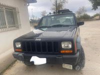 Usata Jeep Cherokee 116 CV (85 kW) 1997 Nero SUV