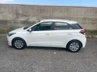 Usata Hyundai i20 Classic 73 CV (53 kW) 2016 Bianco Utilitaria
