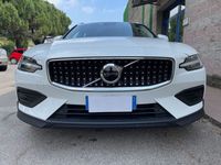 usata Volvo V60 CC B4 2.0 D 197CV AWD PLUS