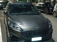 Usata Ford Kuga 120 CV (88 kW) 2023 Grigio SUV