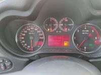 Usata Alfa Romeo 147 Distinctive 120 CV (88 kW) 2006 Grigio Utilitaria