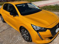 Usata Peugeot 208 Active 2023 Giallo Utilitaria