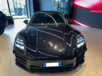 Usata Porsche Panamera 352 CV (258 kW) 2024 Nero metallizzato Utilitaria