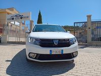 Usata Dacia Sandero Comfort 90 CV (66 kW) 2019 Bianco Utilitaria