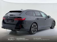 Usata BMW 540 M Sport 303 CV (222 kW) 2025 Sophisto grey Station wagon