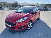 Usata Ford Fiesta Titanium 75 CV (55 kW) 2015 Rosso Berlina