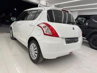 Usata Suzuki Swift 94 CV (69 kW) 2015 Bianco Utilitaria