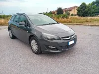 Usata Opel Astra Cosmo 110 CV (80 kW) 2014 Grigio Station wagon