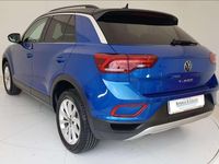 Usata VW T-Roc Life 110 CV (80 kW) 2024 Blu SUV