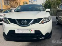 Usata Nissan Qashqai Visia 116 CV (85 kW) 2015 Bianco SUV