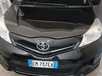 Usata Toyota Yaris 90 CV (66 kW) 2013 Utilitaria
