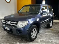 Usata Mitsubishi Pajero Instyle 170 CV (125 kW) 2007 Blu SUV