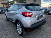 Usata Renault Captur 90 CV (66 kW) 2014 Argento SUV