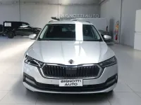 Usata Skoda Octavia Executive 116 CV (85 kW) 2023 Grigio Station wagon