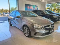 Usata Mercedes 180 109 CV (80 kW) 2015 Grigio Berlina