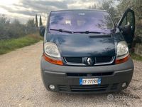 Usata Renault Trafic 100 CV (73 kW) 2003 Monovolume