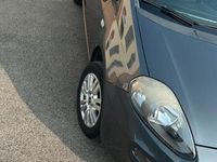 Usata Fiat Punto 77 CV (56 kW) 2016 Grigio Utilitaria