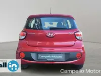 Usata Hyundai i10 67 CV (49 kW) 2018 Rosso Utilitaria