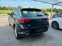 Usata VW T-Roc Business 116 CV (85 kW) 2021 Grigio SUV