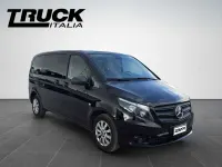 Usata Mercedes Vito 136 CV (100 kW) 2022 Nero metallizzato Furgone