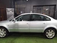 Usata VW Passat Highline 150 CV (110 kW) 2001 Argento Berlina