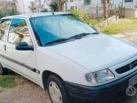 Usata Citroën Saxo 50 CV (36 kW) 1999 Bianco Utilitaria