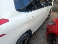 Usata Peugeot 2008 92 CV (67 kW) 2015 Bianco SUV