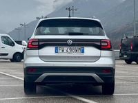 Usata VW T-Cross 95 CV (69 kW) 2019 Argento SUV