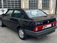 Usata Alfa Romeo 75 120 CV (88 kW) 1990 Nero Berlina