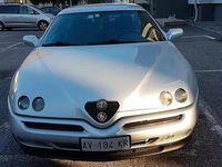 Usata Alfa Romeo GTV 150 CV (110 kW) 1998 Grigio Coupé