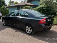 Usata Volvo S80 185 CV (136 kW) 2007 Nero Berlina