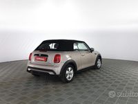 Usata Mini Cooper 135 CV (99 kW) 2023 Grigio Utilitaria