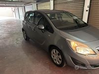 Usata Opel Meriva 95 CV (69 kW) 2012 Grigio Monovolume