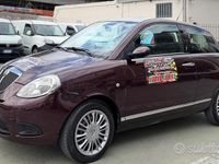 Usata Lancia Ypsilon 60 CV (44 kW) 2008 Viola Utilitaria