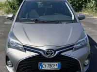 Usata Toyota Yaris Comfort 69 CV (50 kW) 2015 Utilitaria