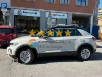 Usata VW T-Roc Life 110 CV (80 kW) 2024 Grigio SUV