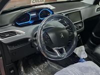 Usata Peugeot 2008 105 CV (77 kW) 2019 Grigio SUV
