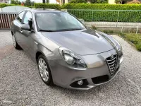 Usata Alfa Romeo Giulietta Distinctive 105 CV (77 kW) 2015 Grigio Utilitaria