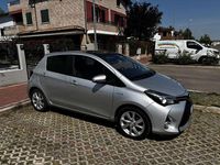 Usata Toyota Yaris Hybrid Lounge 75 CV (55 kW) 2015 Berlina