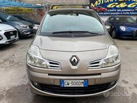 Usata Renault Modus 85 CV (62 kW) 2008 Marrone Monovolume
