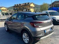 Usata Renault Captur Equilibre 91 CV (66 kW) 2022 Grigio SUV