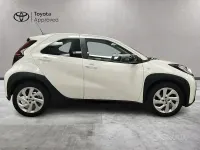 Usata Toyota Aygo X Active 72 CV (52 kW) 2023 Bianco SUV