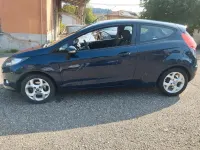 Usata Ford Fiesta 60 CV (44 kW) 2011 Bluazzurro Berlina