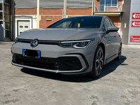 Usata VW Golf VIII R-line 150 CV (110 kW) 2021 Grigio Station wagon