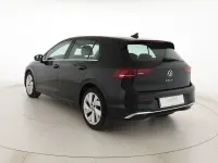 Usata VW Golf VIII Style 150 CV (110 kW) 2025 Grenadill black metallizzato Berlina
