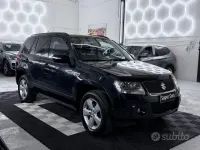 Usata Suzuki Grand Vitara 129 CV (94 kW) 2012 Nero SUV