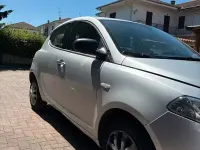 Usata Lancia Ypsilon 69 CV (50 kW) 2013 Grigio Utilitaria