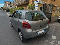 Usata Toyota Yaris 87 CV (63 kW) 2008 Grigio Utilitaria