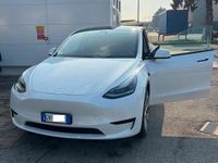 Usata Tesla Model Y RWD 250 kW (340 CV) 2024 Bianco SUV